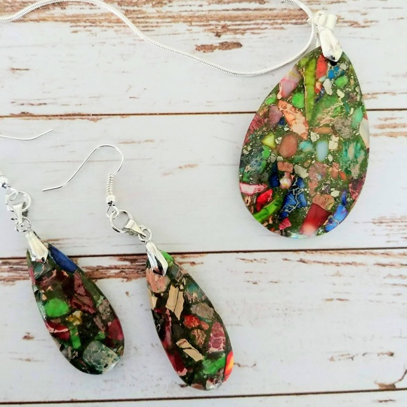 Jewelry - Sea Sediment Pendent & Earring Set